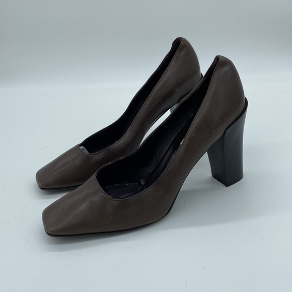 Michael Kors Slip On Heels Loafers Brown Leather Womens Size 6.5 - Picture 5 of 16